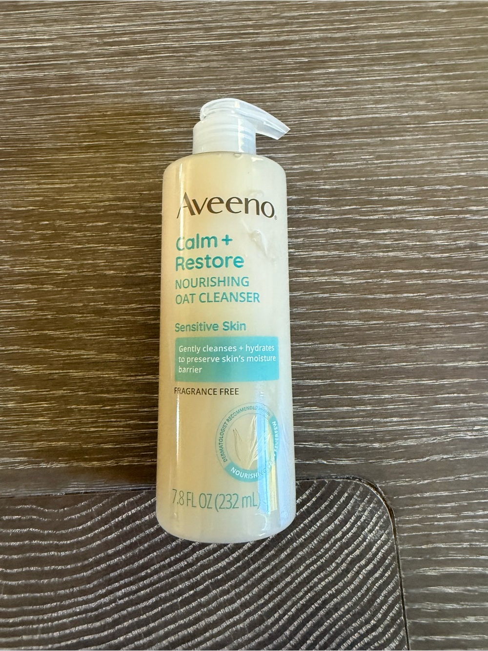 NWT Aveeno Calm + Restore Nourishing Oat Cleanser sensitive skin fragrance-free